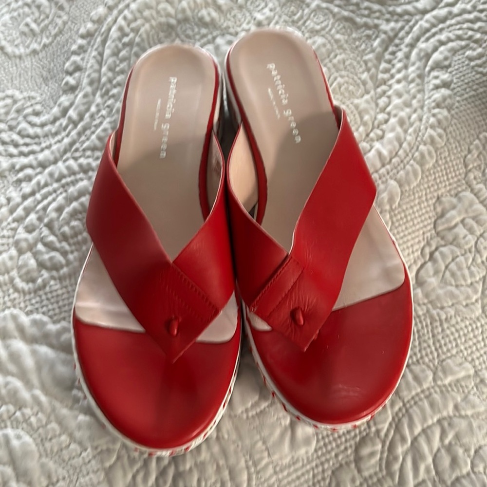 Patricia Green wedge espadrille flip flop. Red leather and rubber sole